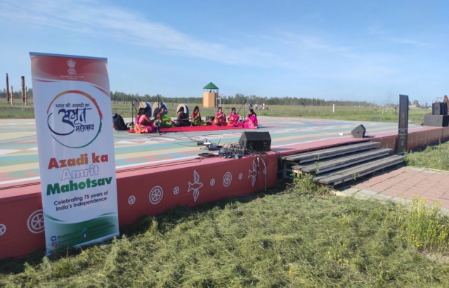  On 25 June, as part of Azadi Ka Amrit Mahotsav, CGI, with ICCR invited a 9 member all women ensemble to Yakutsk, to perform at the Ysyakh Tuymaada festival
